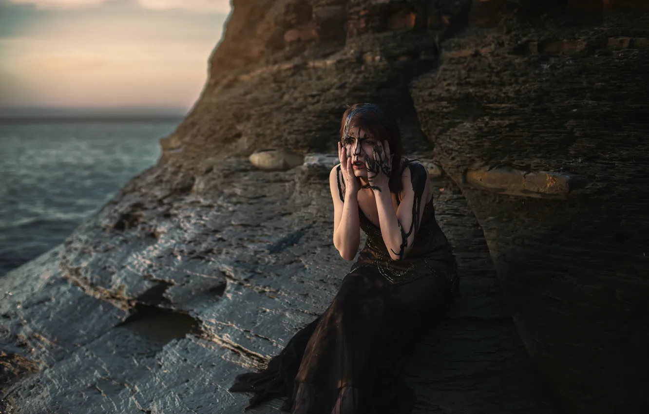 Photo wallpaper girl, stones, dirt, Aleah Michele, I saw you fall