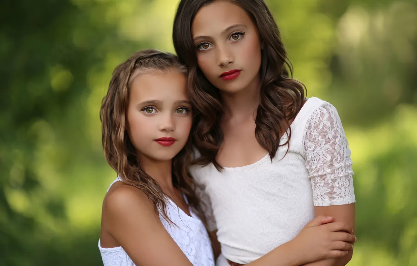Photo wallpaper children, portrait, girl, sisters