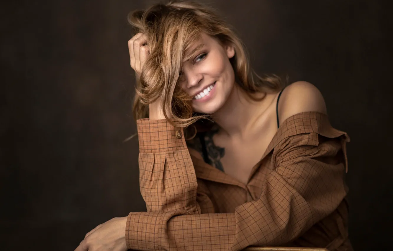 Photo wallpaper girl, smile, tattoo, shoulders, Anastasia Shcheglova, Chris Bos