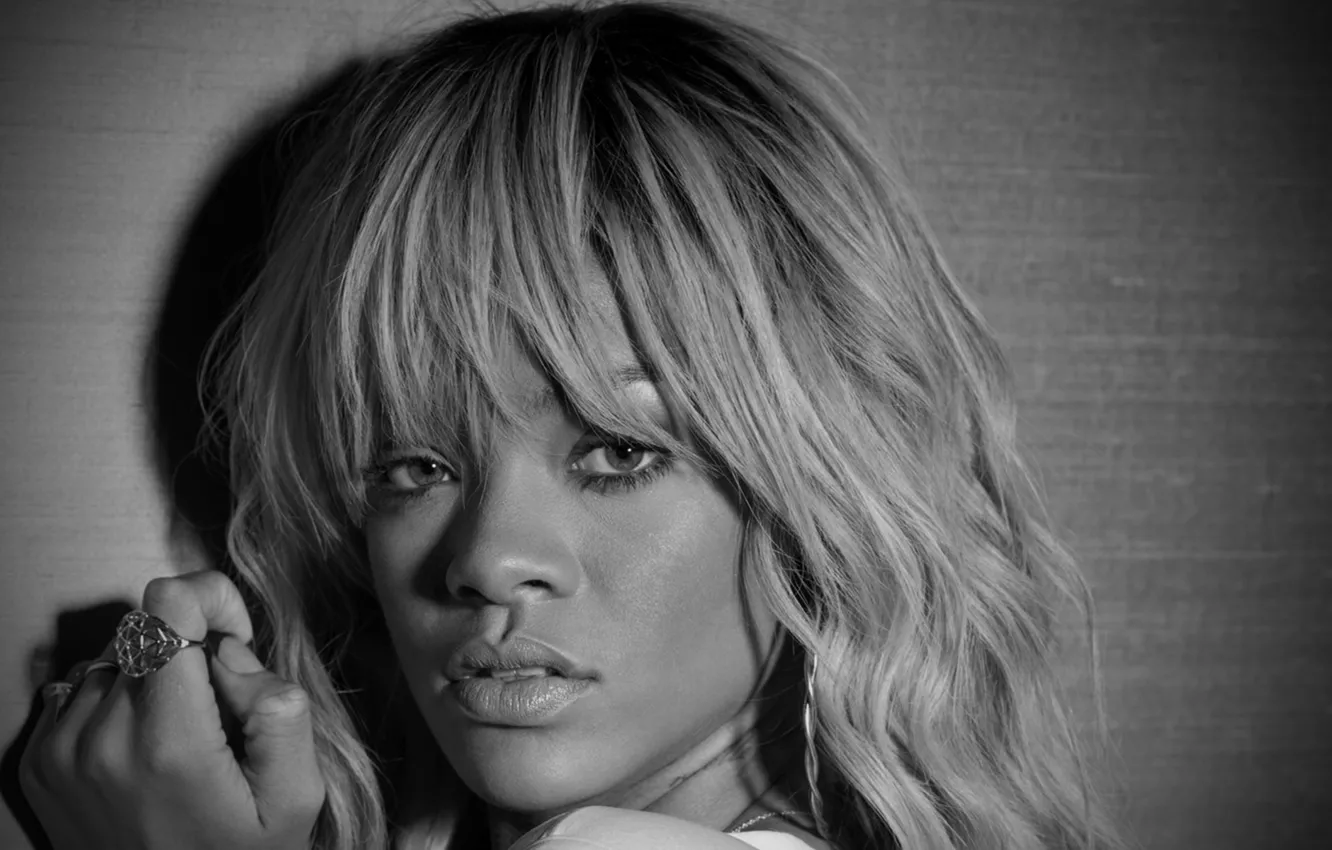Photo wallpaper Rihanna, face, singer