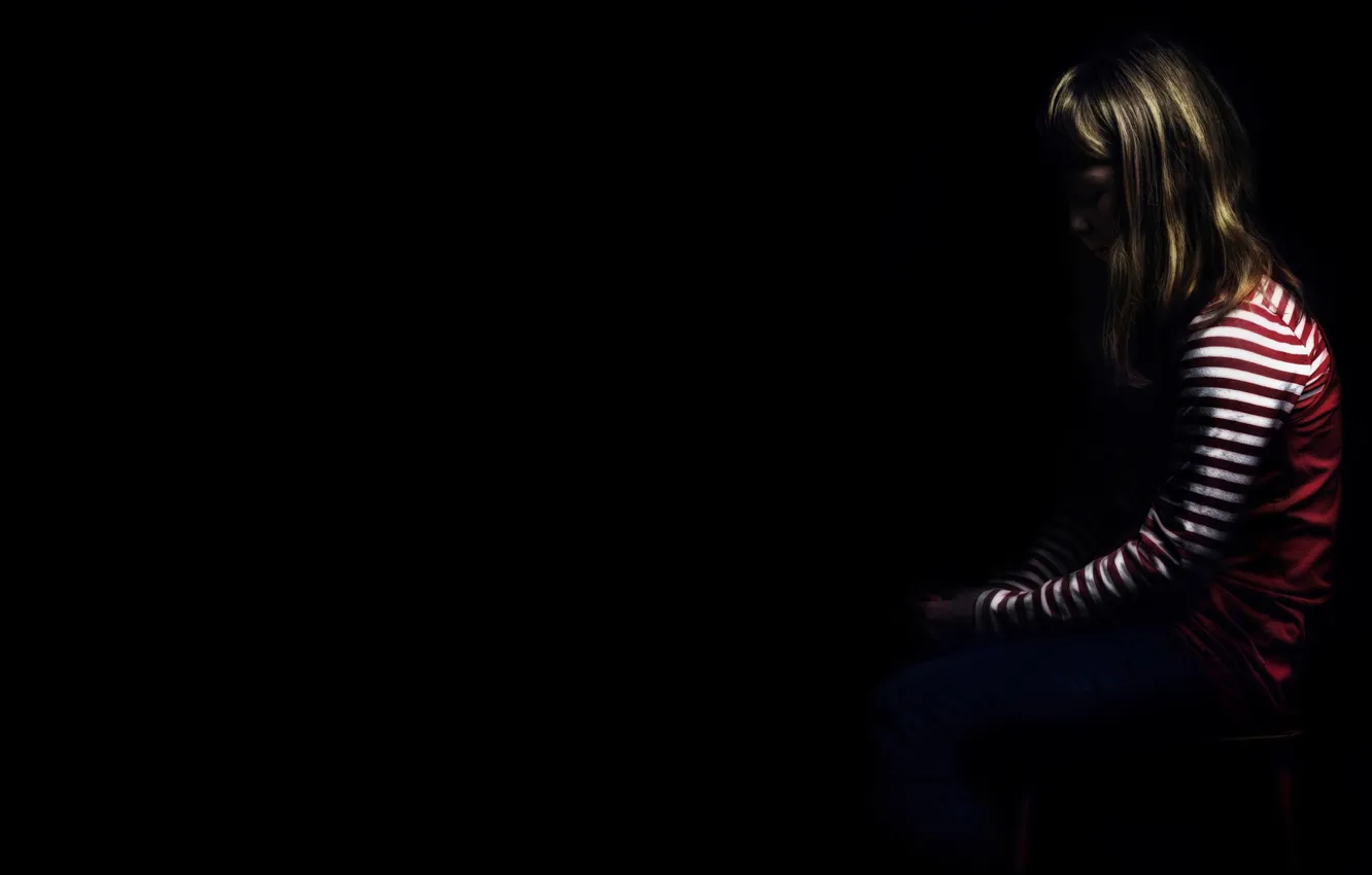 Photo wallpaper darkness, chair, girl