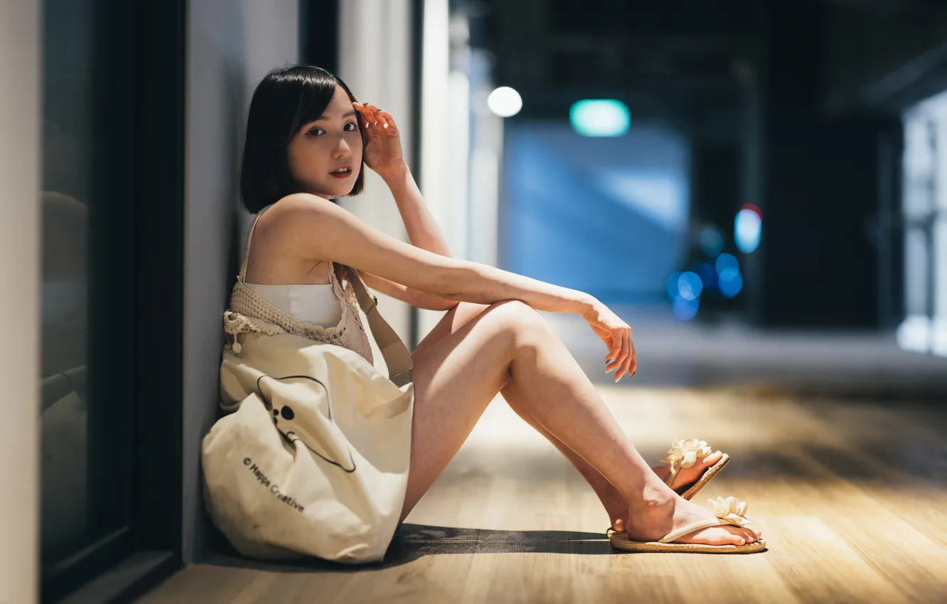 Photo wallpaper girl, street, Asian