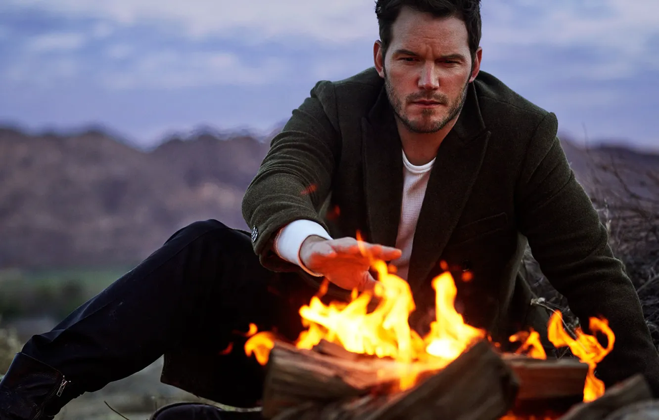 Photo wallpaper nature, lights, the evening, the fire, Vanity Fair, Chris Pratt, Mark Seliger, Chris Pratt