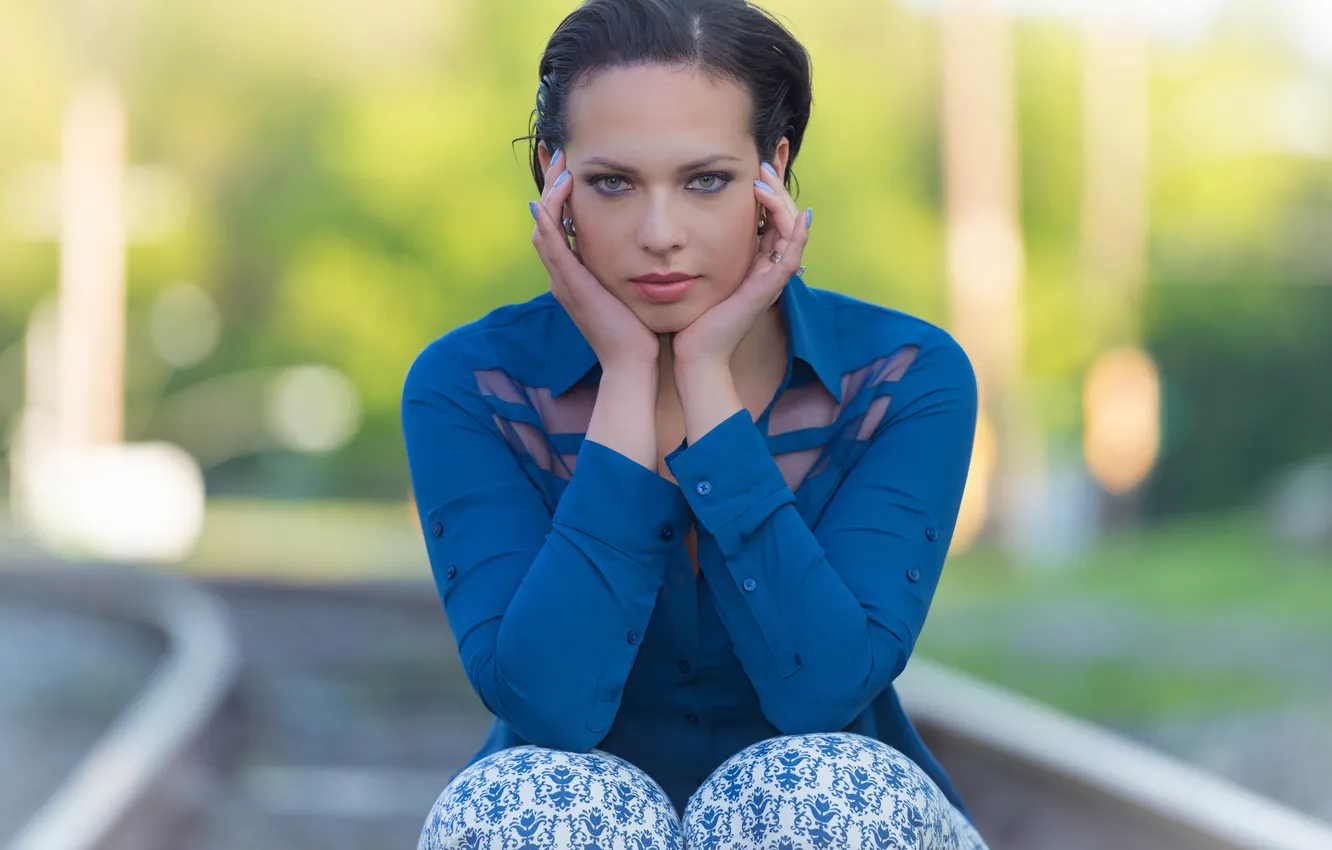 Photo wallpaper look, portrait, makeup, denise, manicure