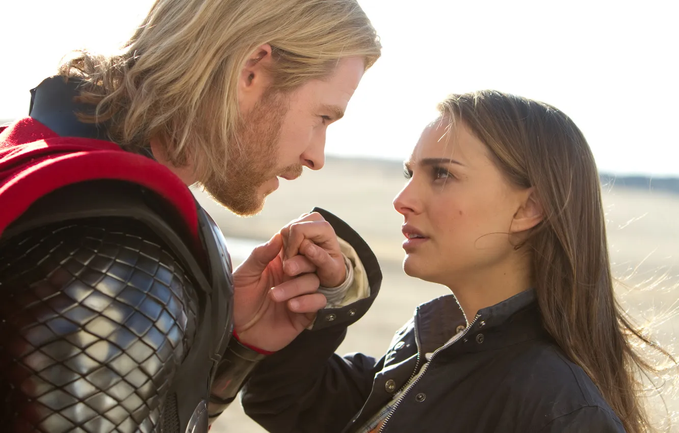 Photo wallpaper Thor, Thor, Portman, Natalie