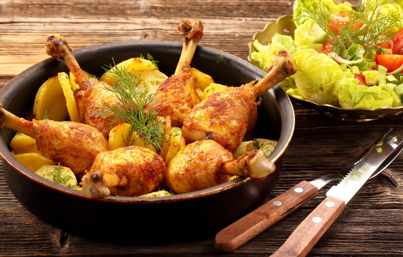 Photo wallpaper chicken, knife, hot, tomatoes, salad, potatoes, meat, salad
