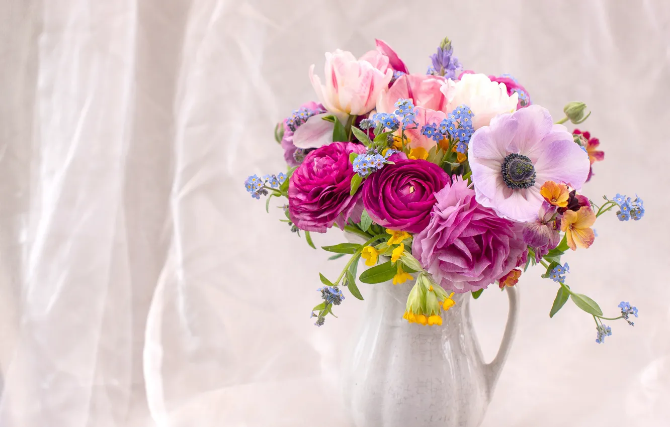Photo wallpaper roses, bouquet, anemones