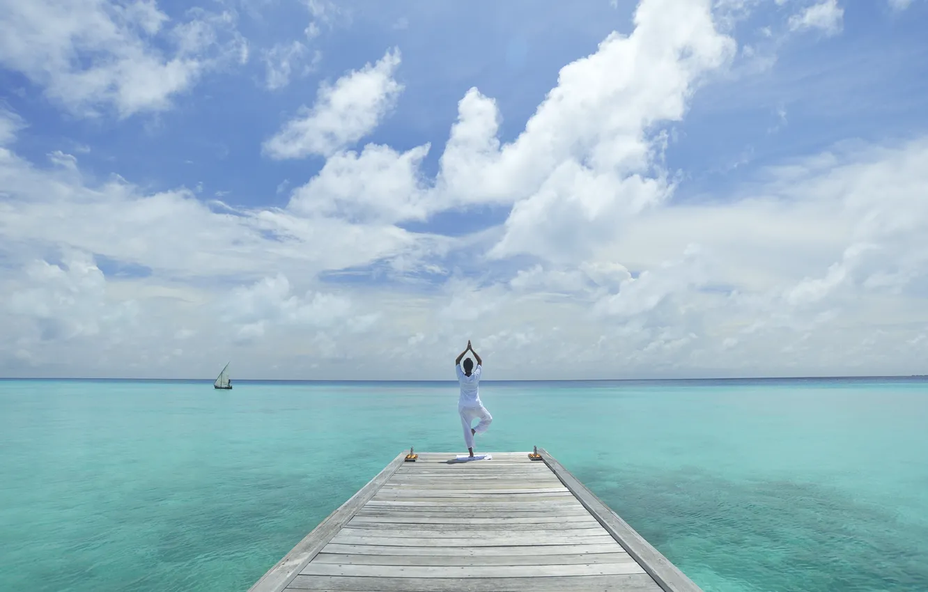 Photo wallpaper yoga, The Maldives, blue water