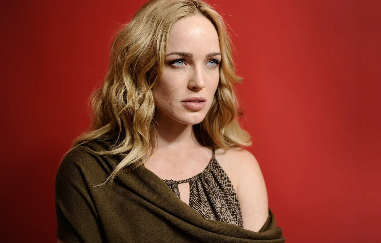 Photo wallpaper look, pose, makeup, actress, Caity Lotz, Katie Lotz