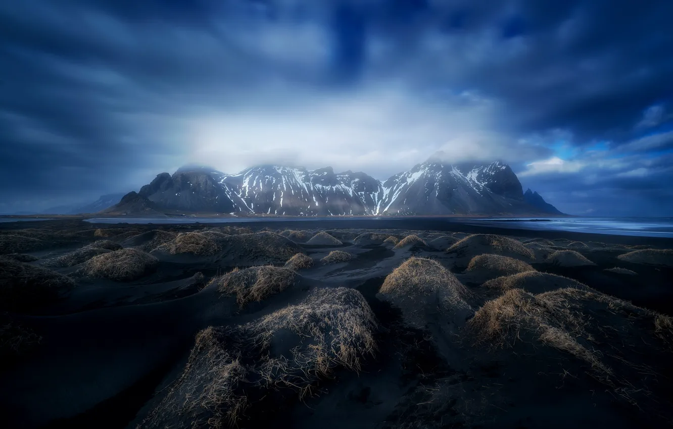 Photo wallpaper clouds, mountains, Iceland