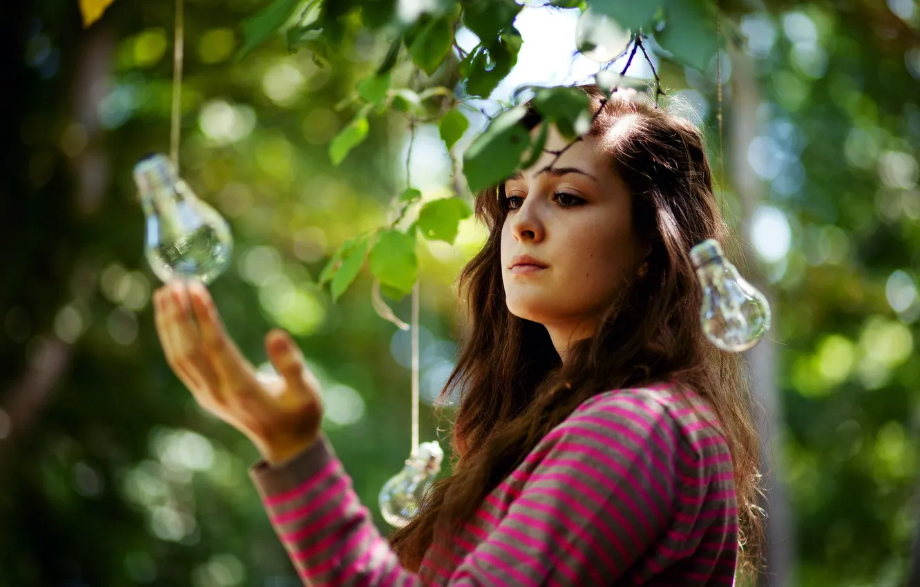 Photo wallpaper girl, background, light bulb