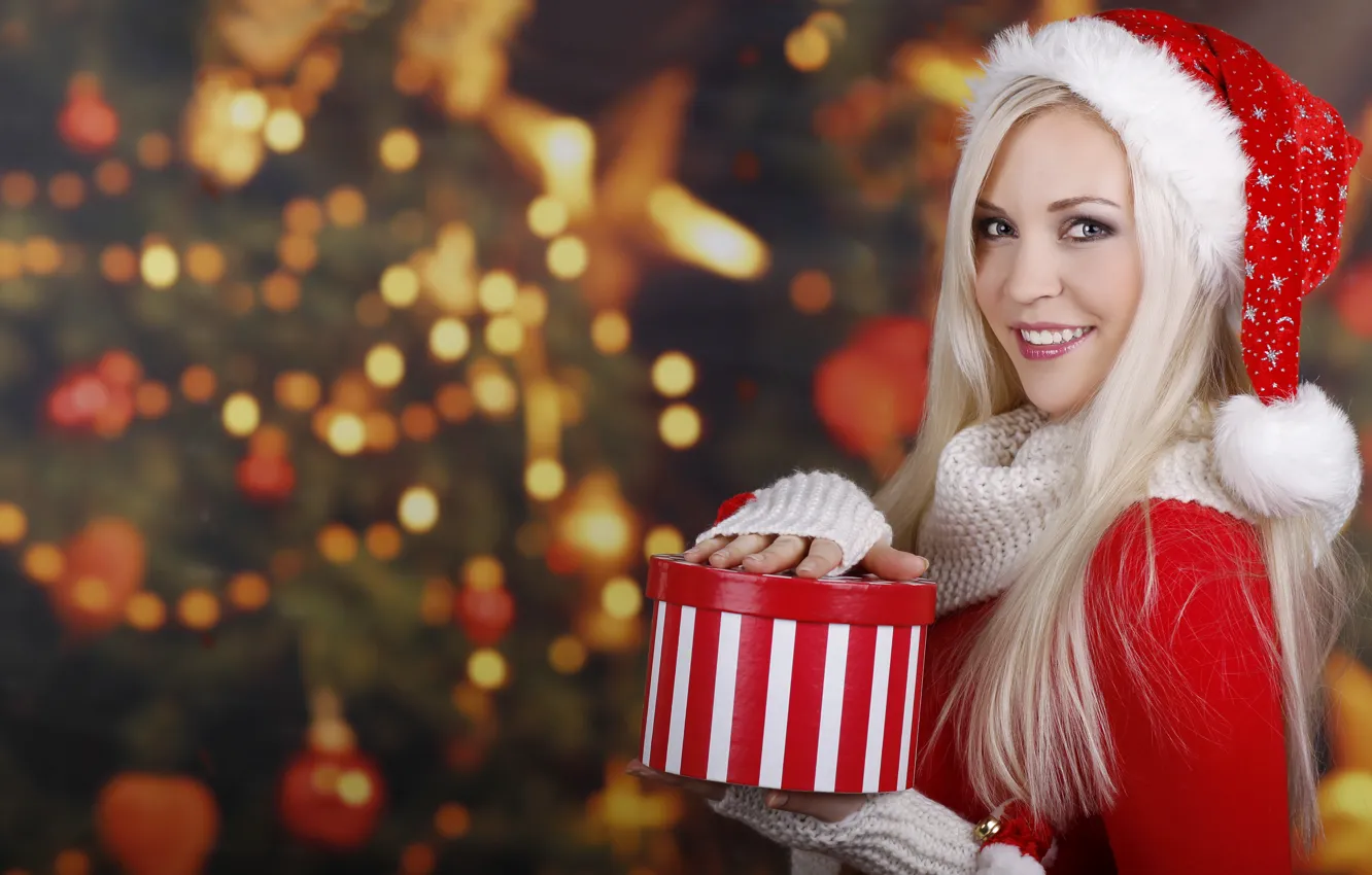 Photo wallpaper girl, smile, gift, tree, New Year, Christmas, blonde, red