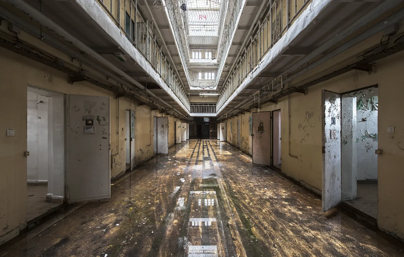 Photo wallpaper interior, camera, prison