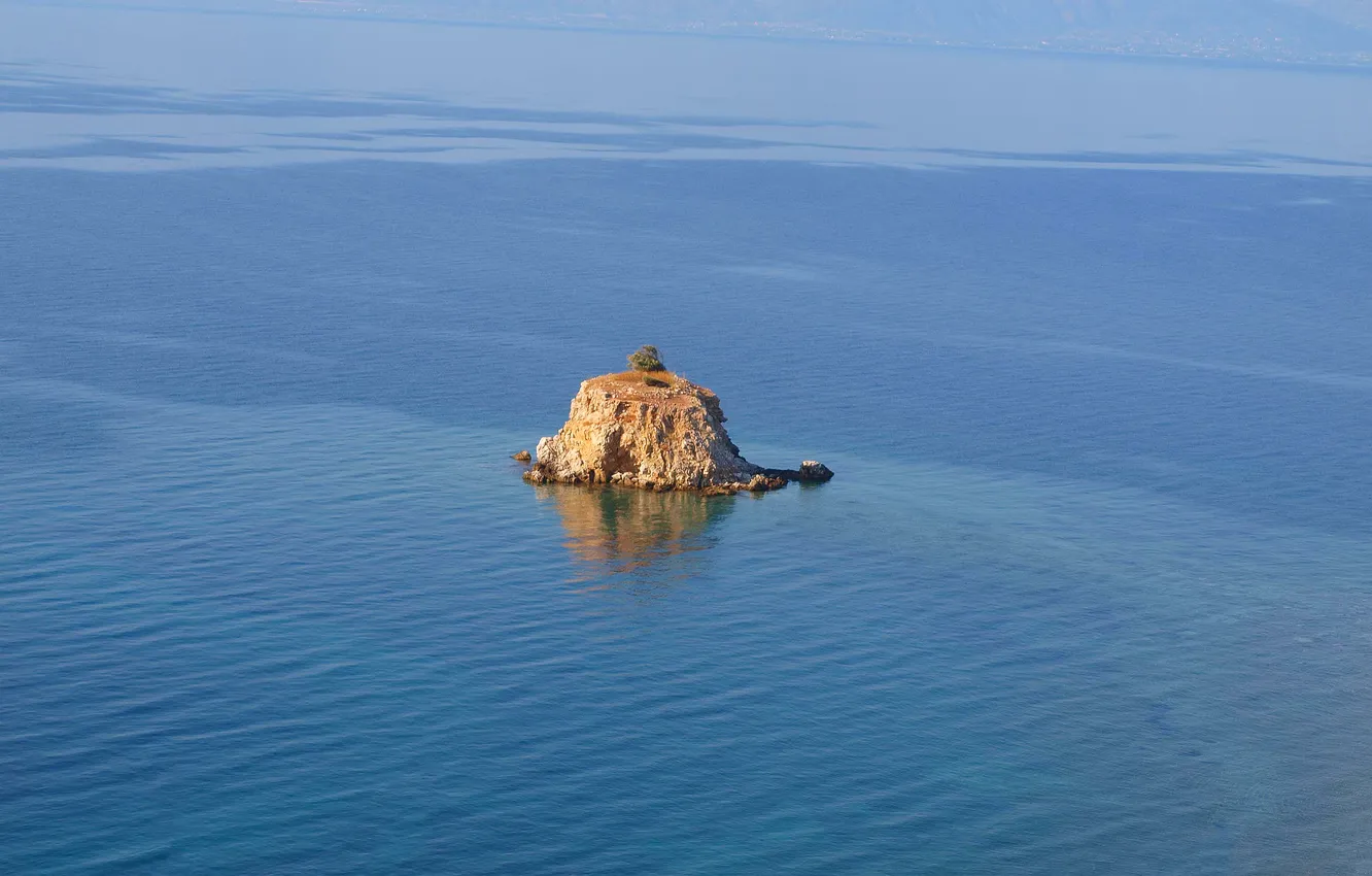 Photo wallpaper sea, trees, island