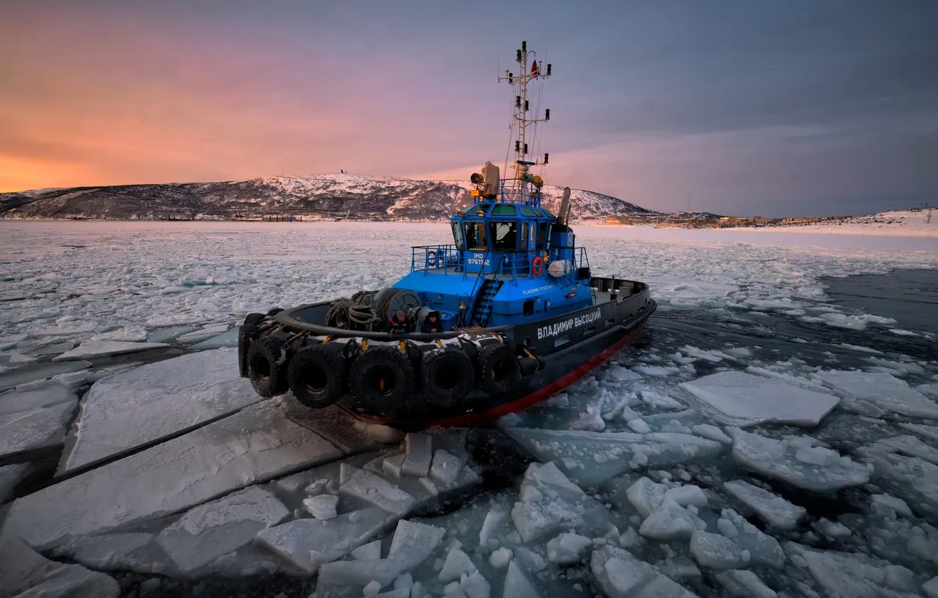 Photo wallpaper ice, boat, cold