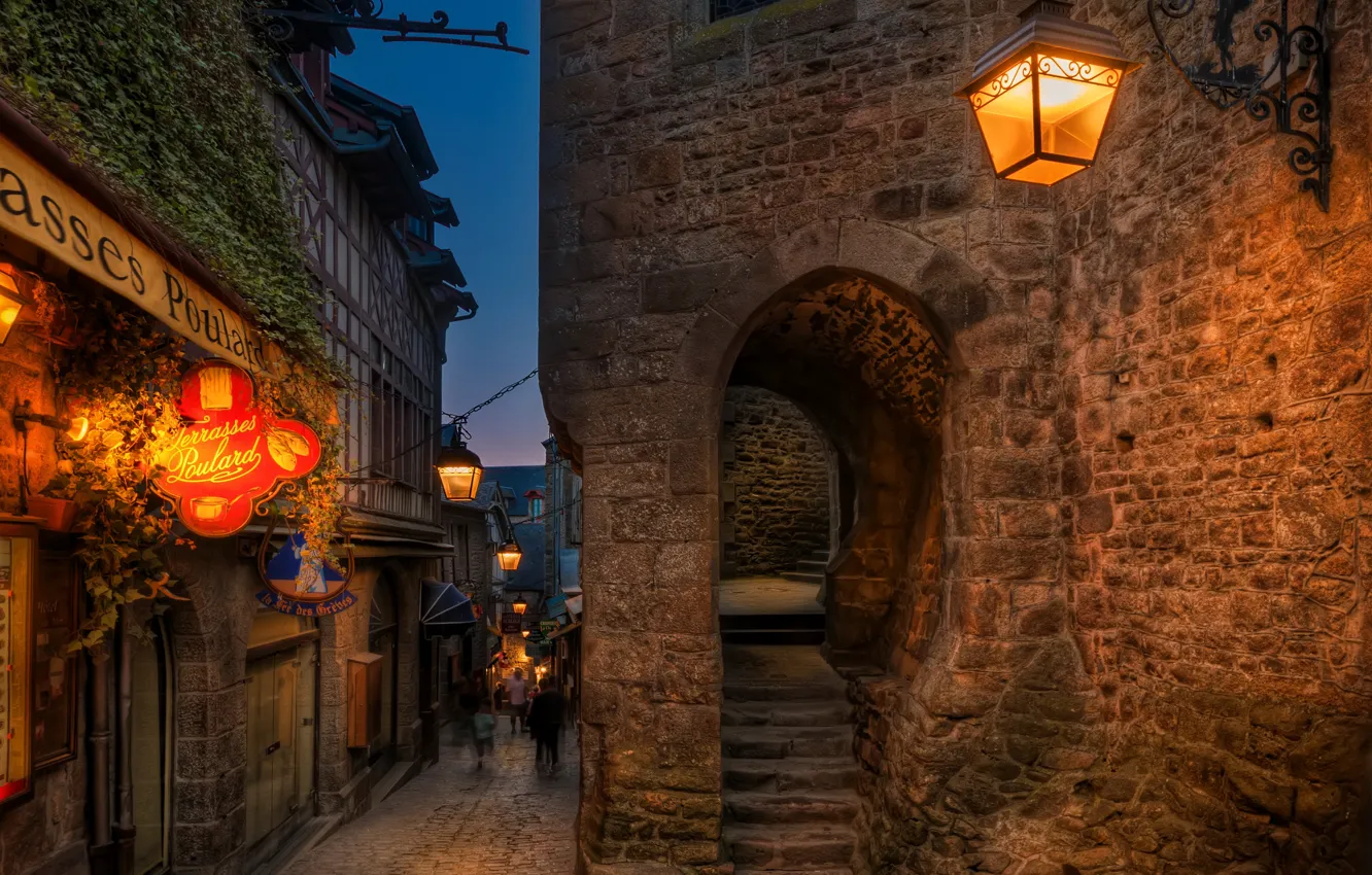 Photo wallpaper lights, portal, night, France, evening, street, people, houses