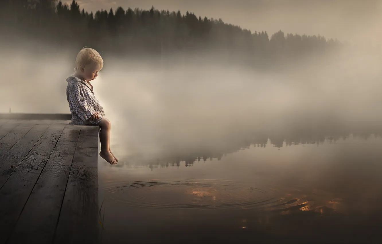 Photo wallpaper children, fog, lake, mood