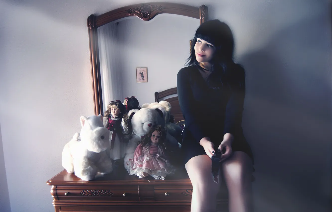 Photo wallpaper girl, mood, toy, knife