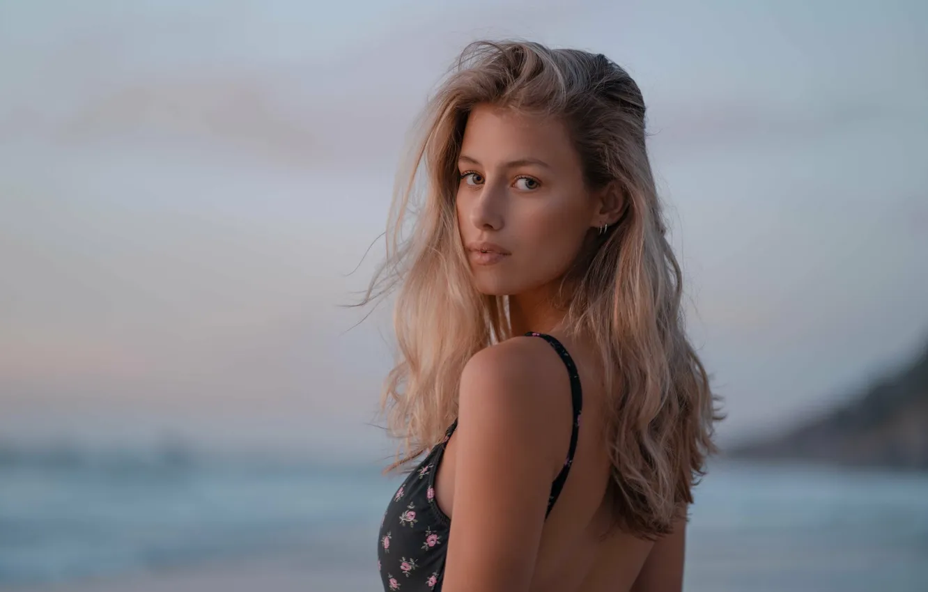 Photo wallpaper girl, long hair, woman, young, model, look, cute, Andrea Wittenberg