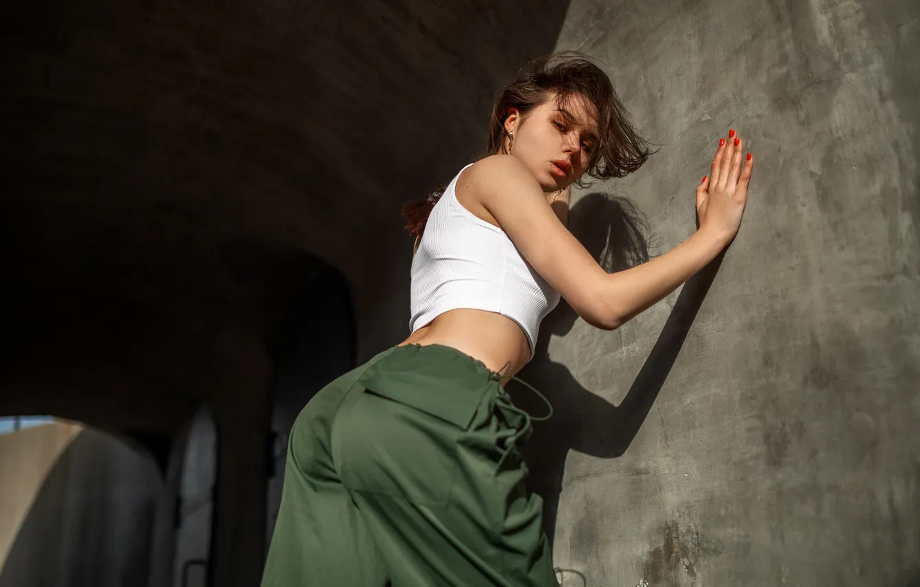 Photo wallpaper wall, pretty, look, Vadim Podoprigora