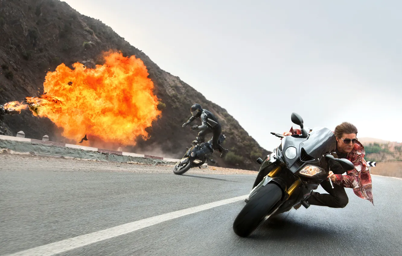 Photo wallpaper crash, the explosion, motorcycles, speed, chase, frame, highway, agent