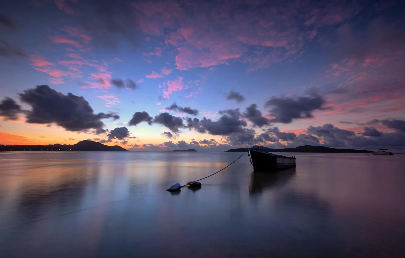 Photo wallpaper the ocean, dawn, shore, boat