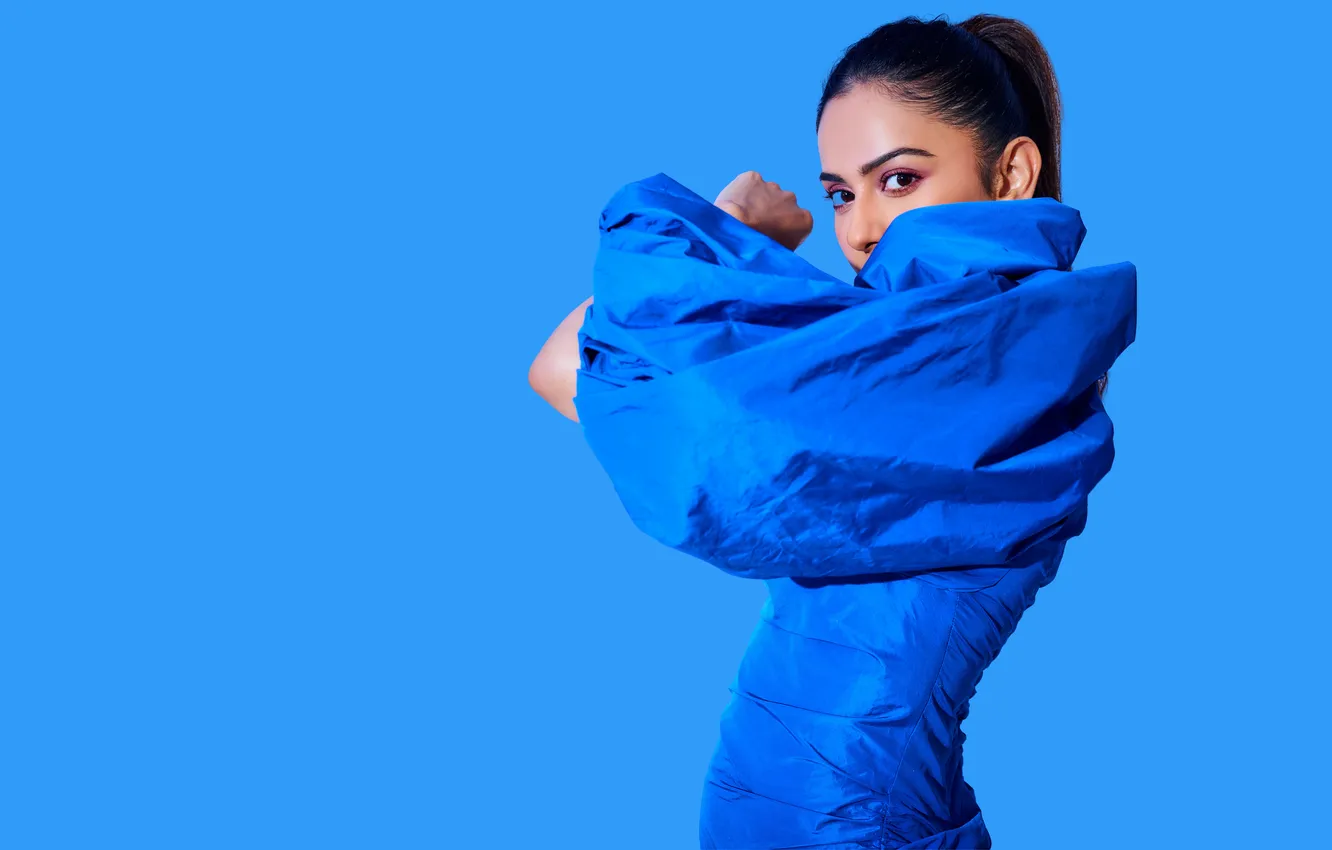 Photo wallpaper girl, hot, sexy, fashion, eyes, smile, beautiful, figure