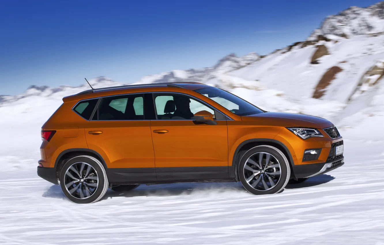 Photo wallpaper snow, speed, side view, SUV, Seat, 2017, 4Drive, Ateca