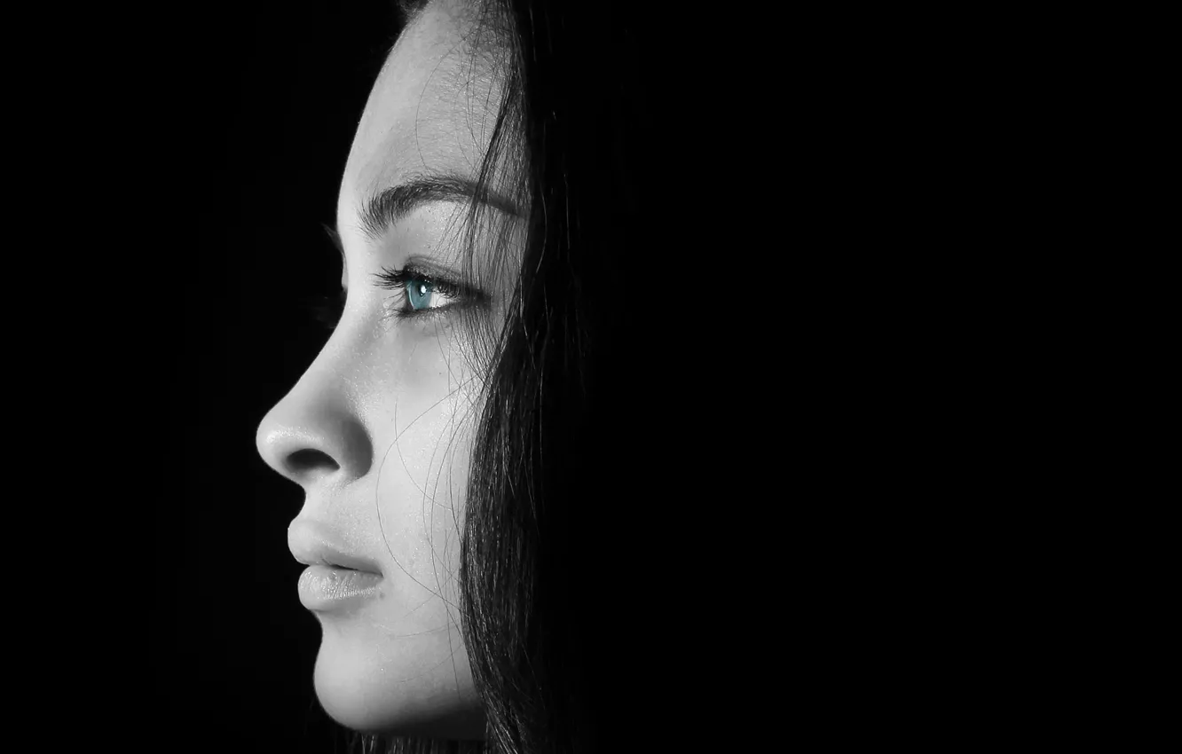 Photo wallpaper face, closeup, black and whie