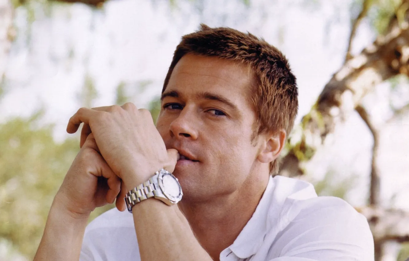 Photo wallpaper watch, hands, actor, male, Brad Pitt, guy, brad pitt