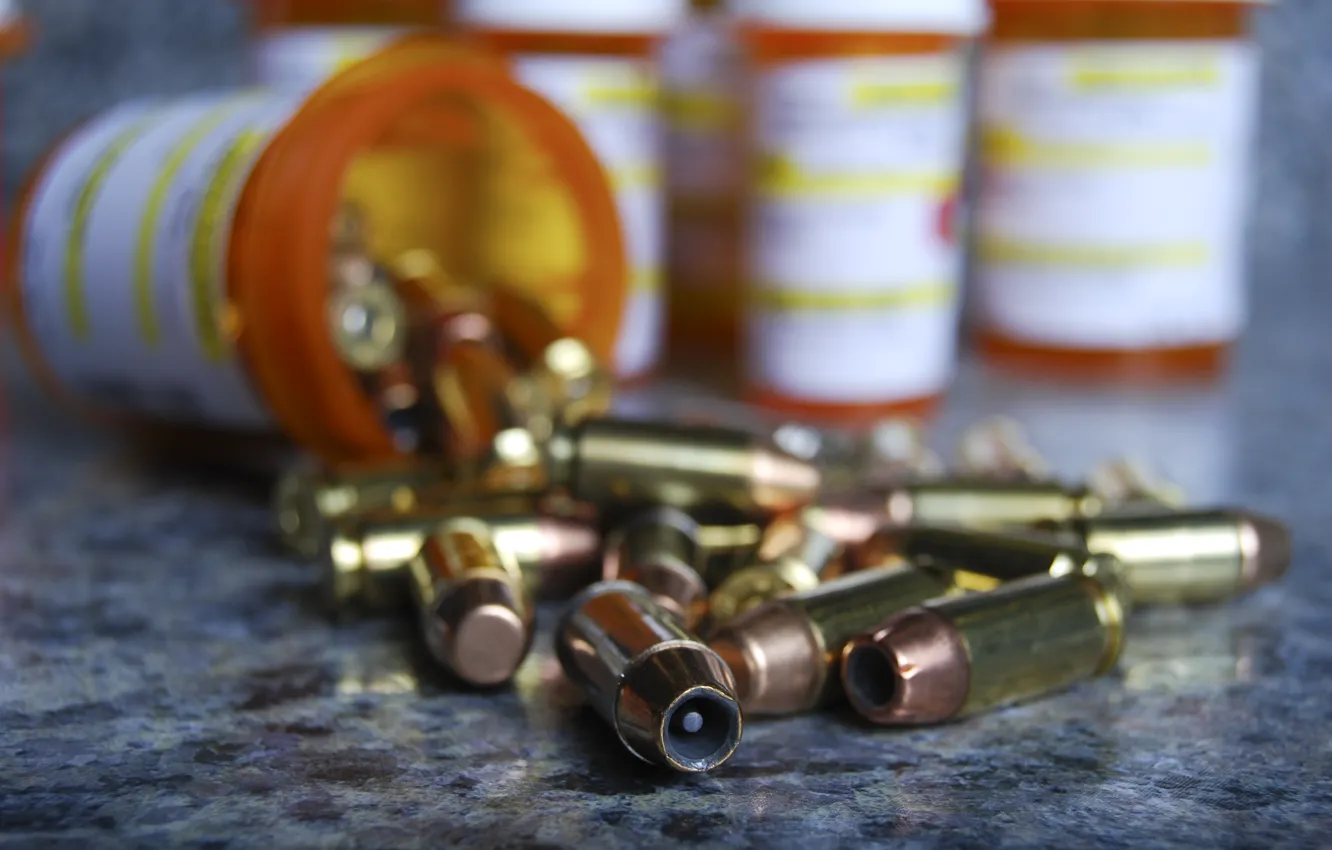 Photo wallpaper weapons, pills, bullets