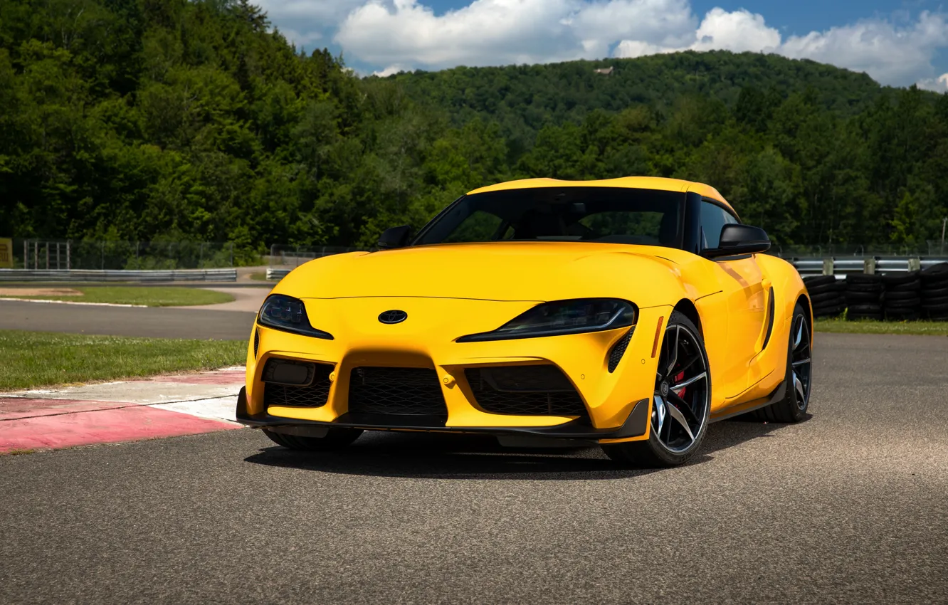 Photo wallpaper yellow, coupe, Toyota, Supra, the fifth generation, MKV, double, on the track