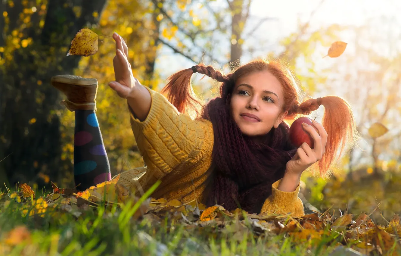 Photo wallpaper autumn, girl, light, nature, foliage, apples, photographer, girl