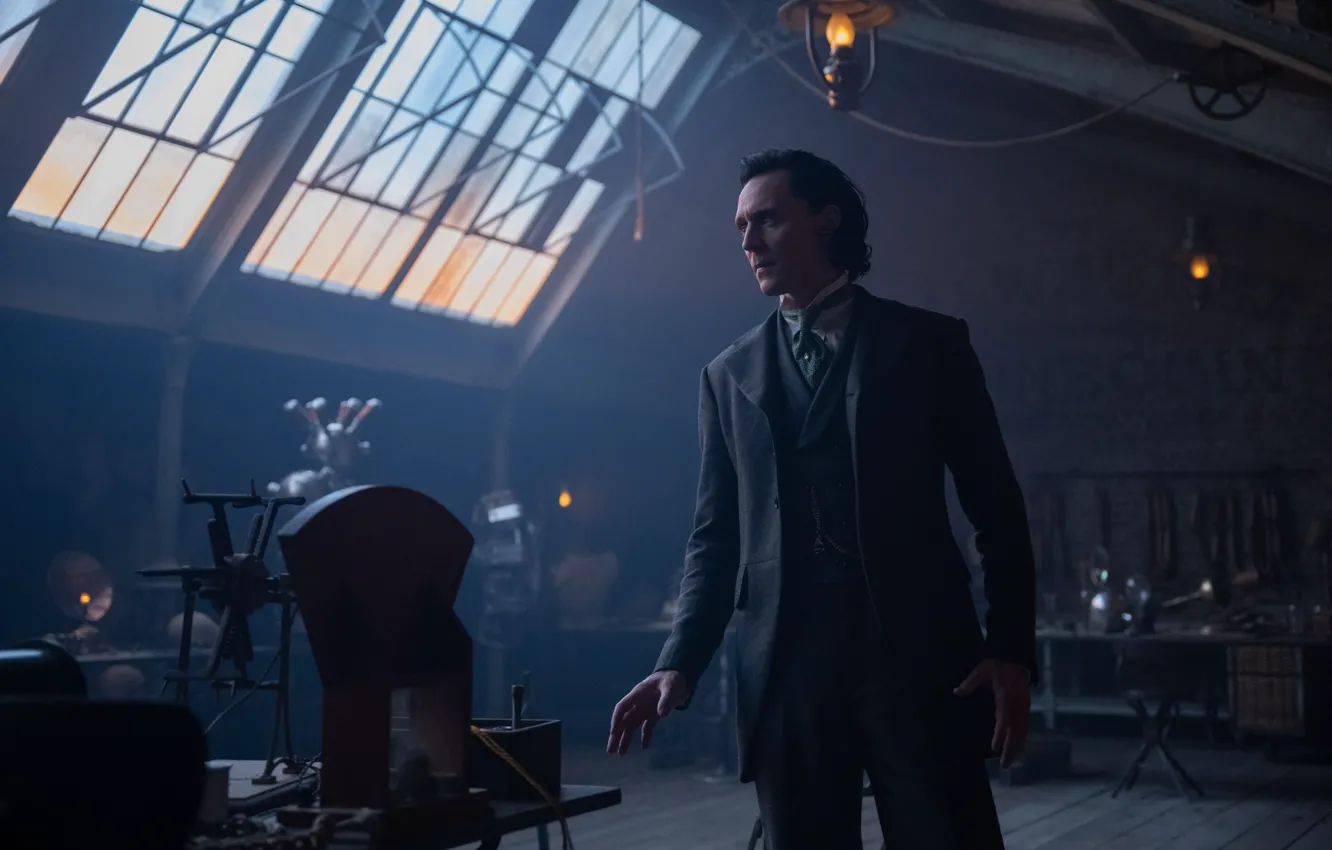 Photo wallpaper Loki, Tom Hiddleston, season 2, Marvel Studios