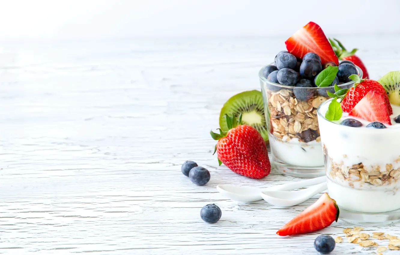Photo wallpaper berries, food, Breakfast, kiwi, glasses, spoon, yogurt, Saschanti