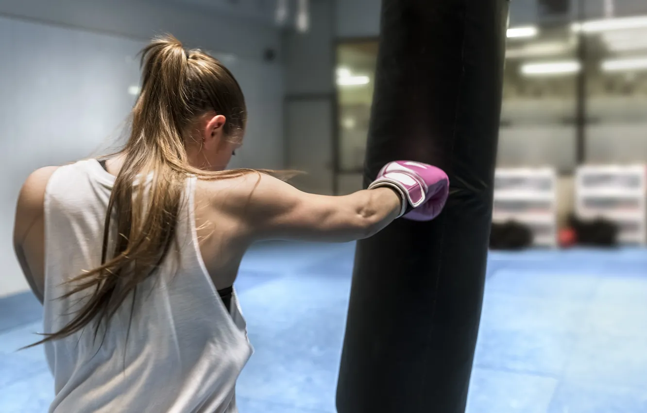 Photo wallpaper pose, back, Boxing, blow, gloves, stand, boxing, training