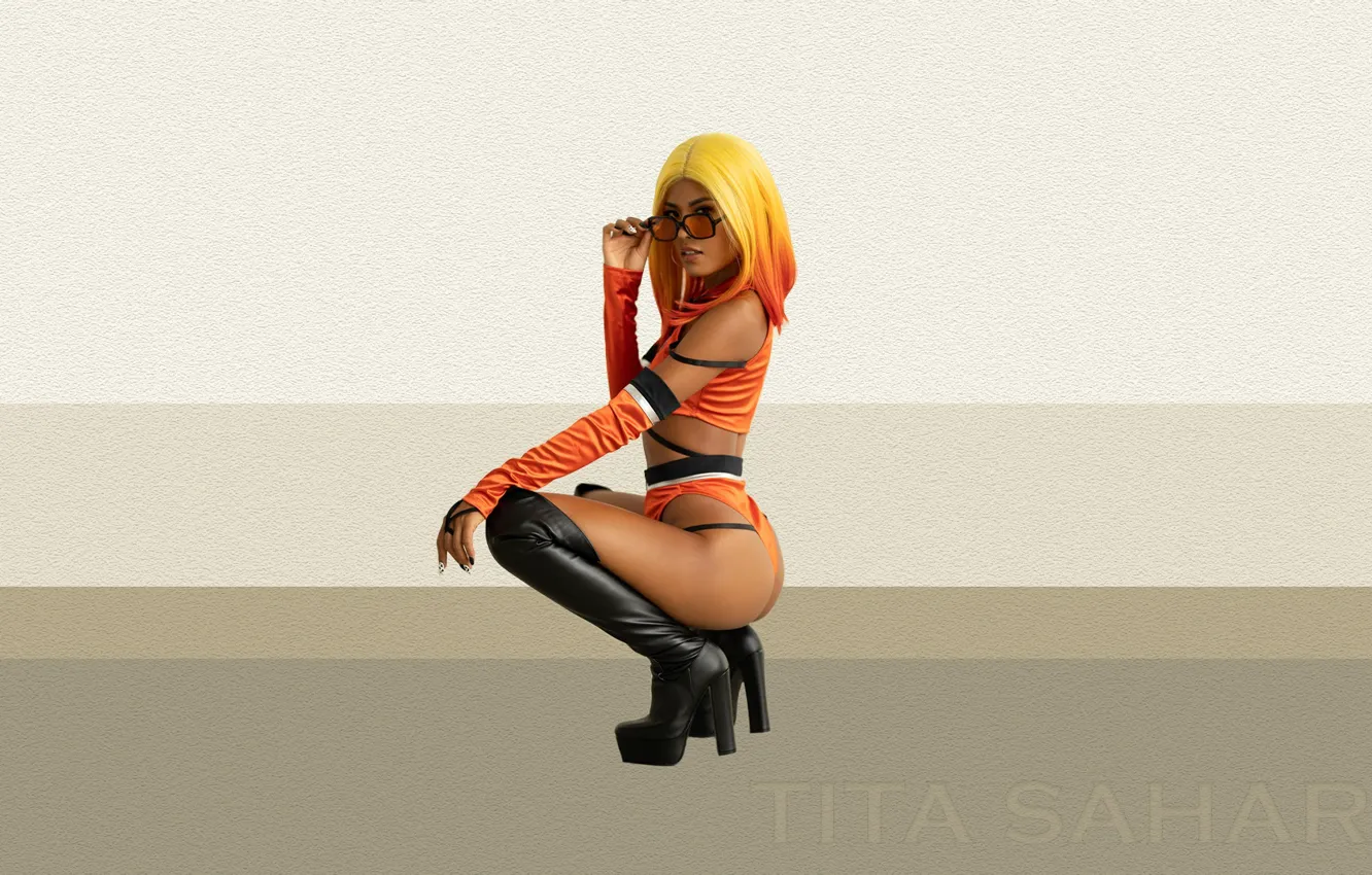 Photo wallpaper model, women, boots, satin, Leather Boots, watermarked, Tita Sahara, Moana Rosi