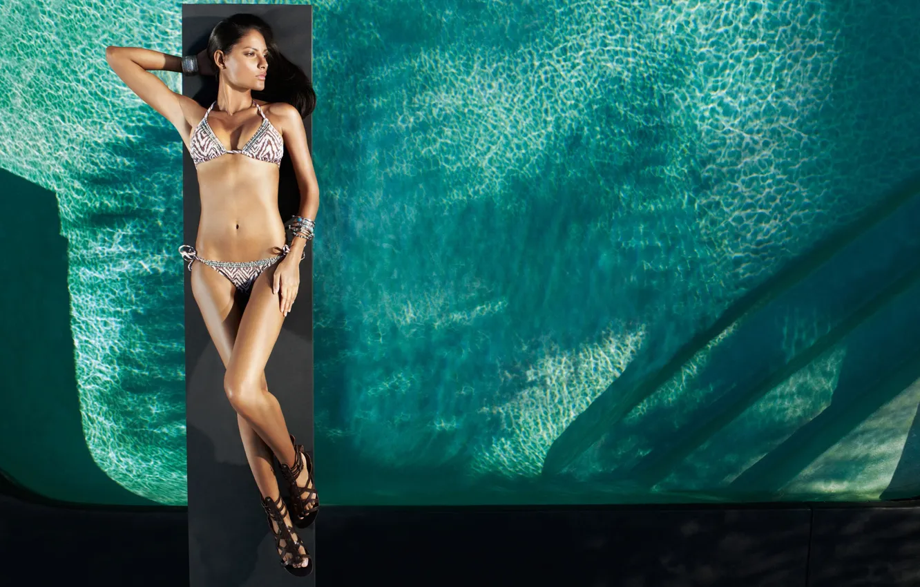 Photo wallpaper swimsuit, girl, pool, Emanuela de Paula