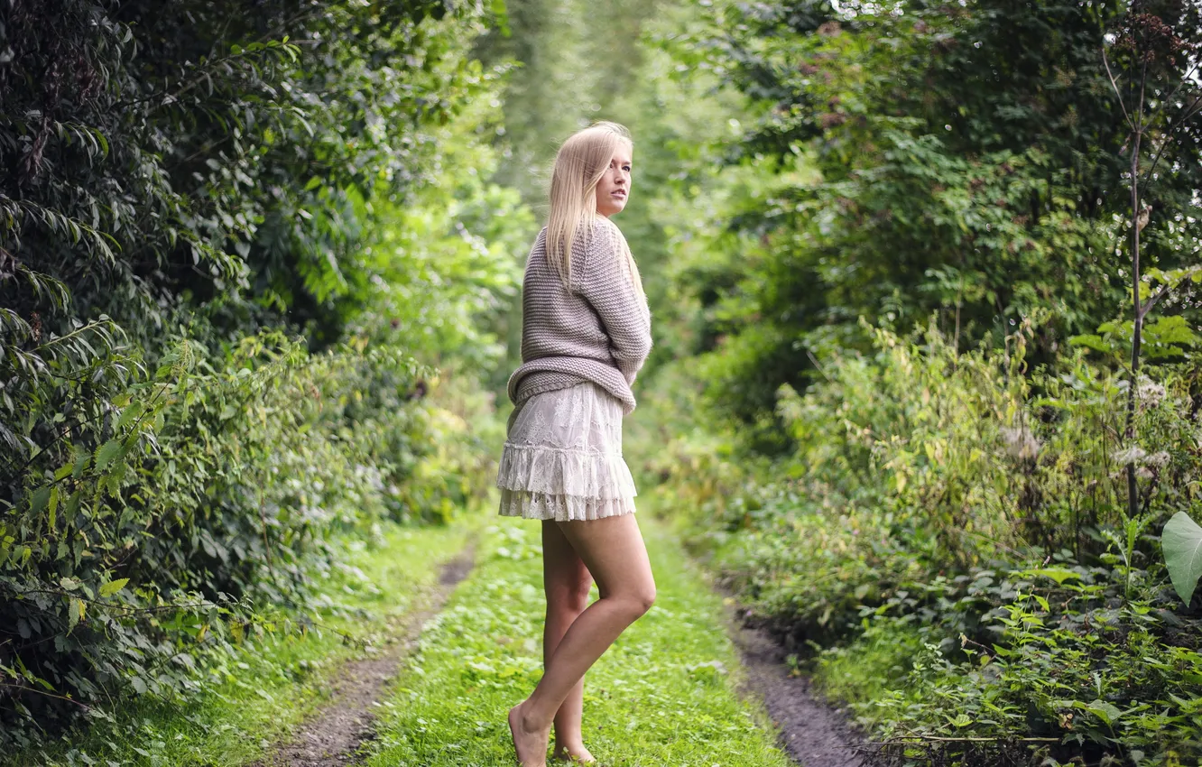 Photo wallpaper girl, pose, background