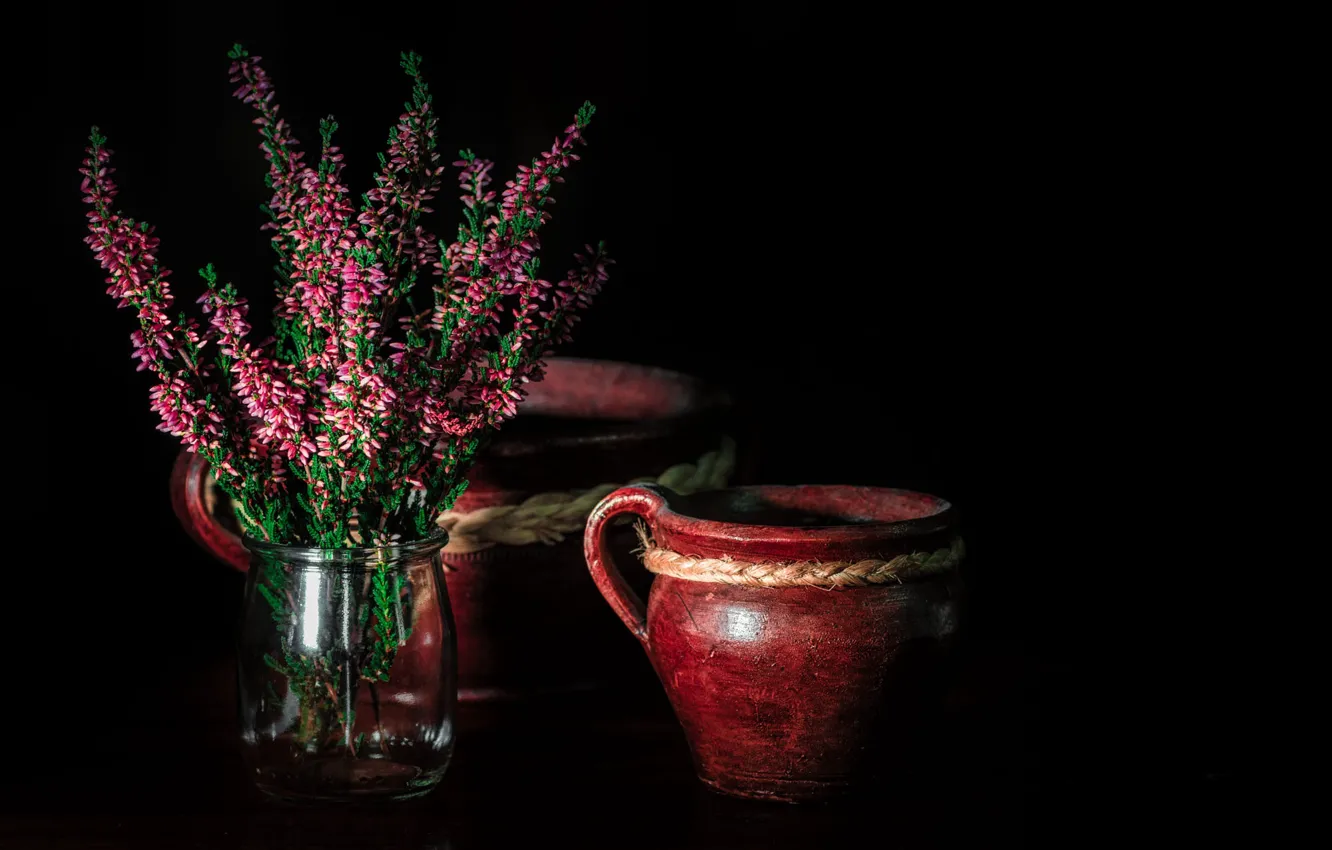 Photo wallpaper flowers, bouquet, Bank, pot, black background, still life, Heather, ceramics