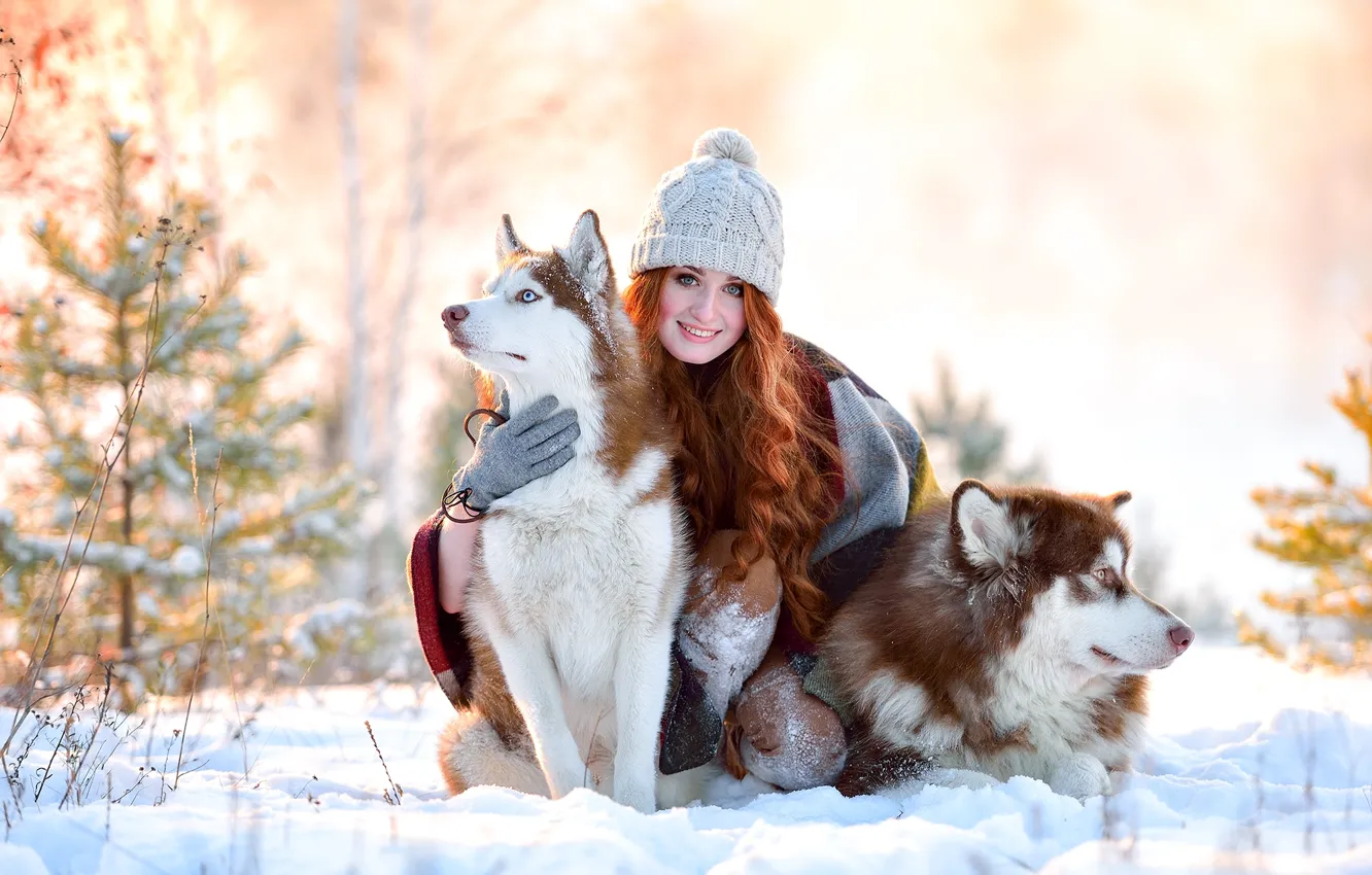 Photo wallpaper winter, dogs, girl, snow, joy, smile, hat, red