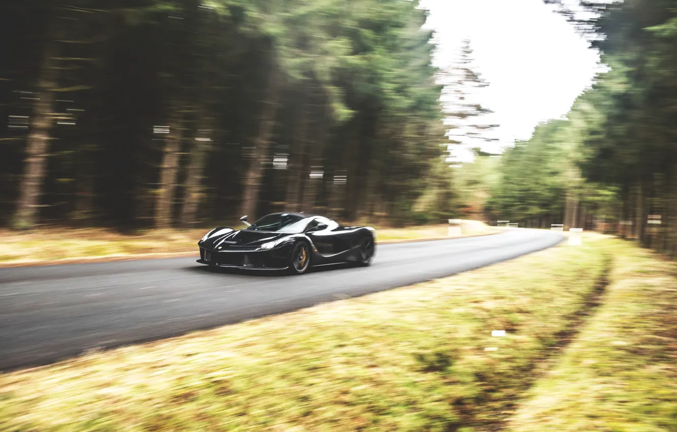 Photo wallpaper Ferrari, LaFerrari, moving, GFWilliams Photographer