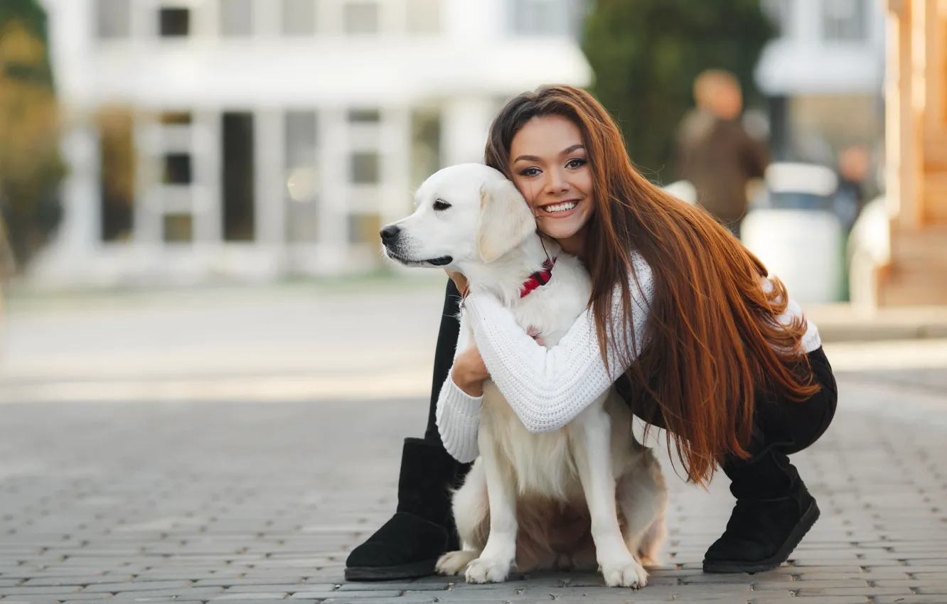 Photo wallpaper white, look, girl, face, the city, pose, smile, each