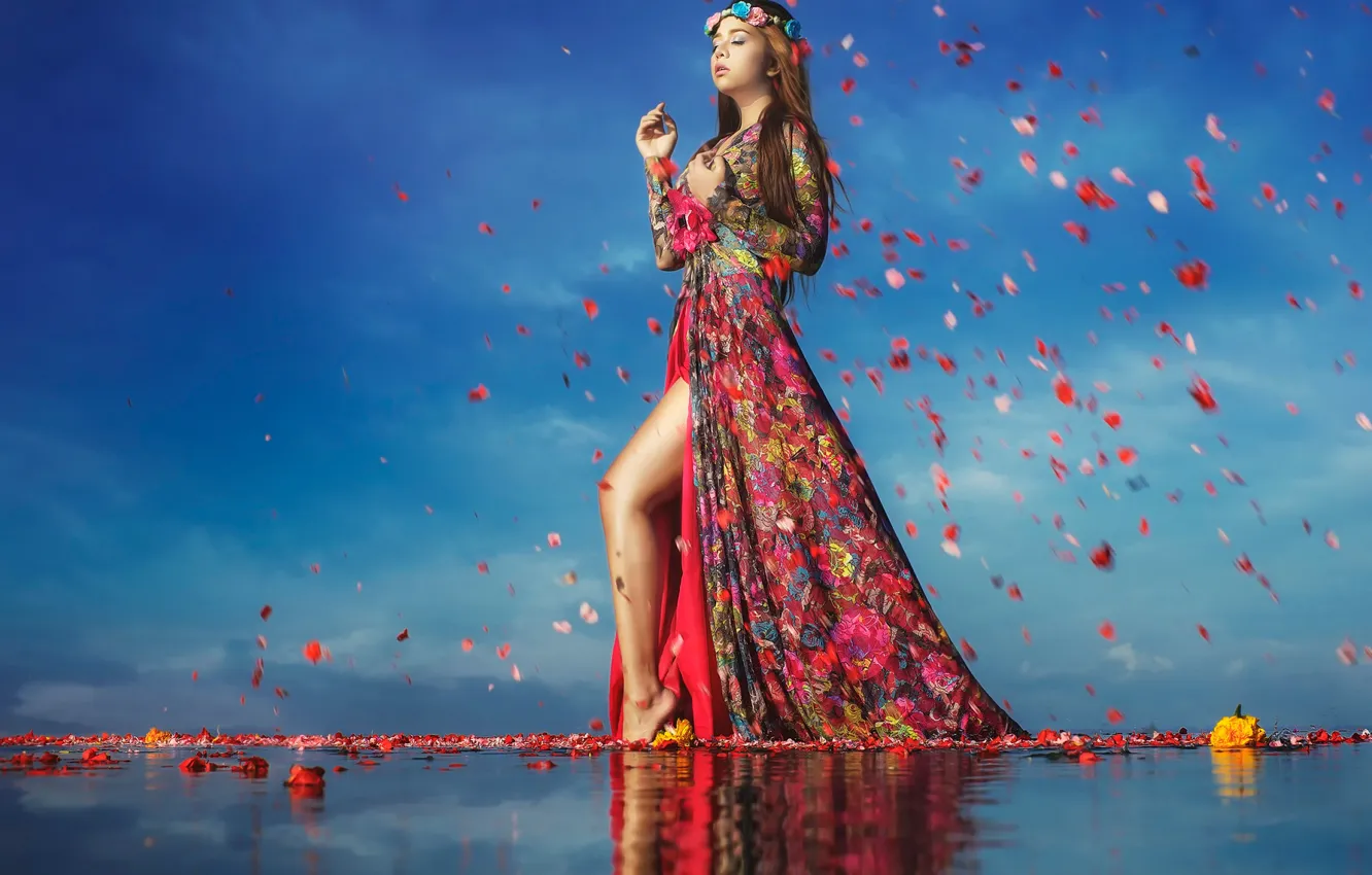 Photo wallpaper water, girl, flowers, petals, gait