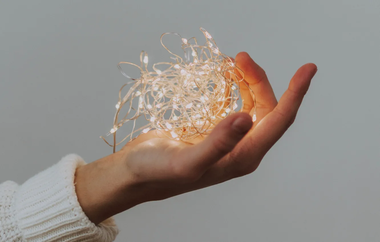 Photo wallpaper light, hands, garland, light bulb