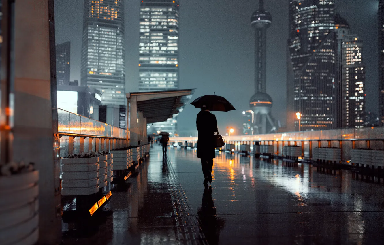 Photo wallpaper girl, lights, street, umbrellas, Shanghai, Oriental Pearl Shanghai, Shanghai tower