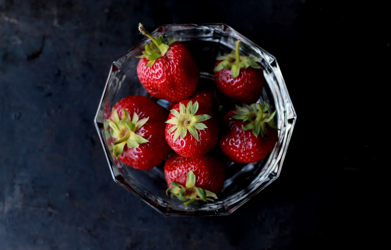 Photo wallpaper berries, strawberry, delicious