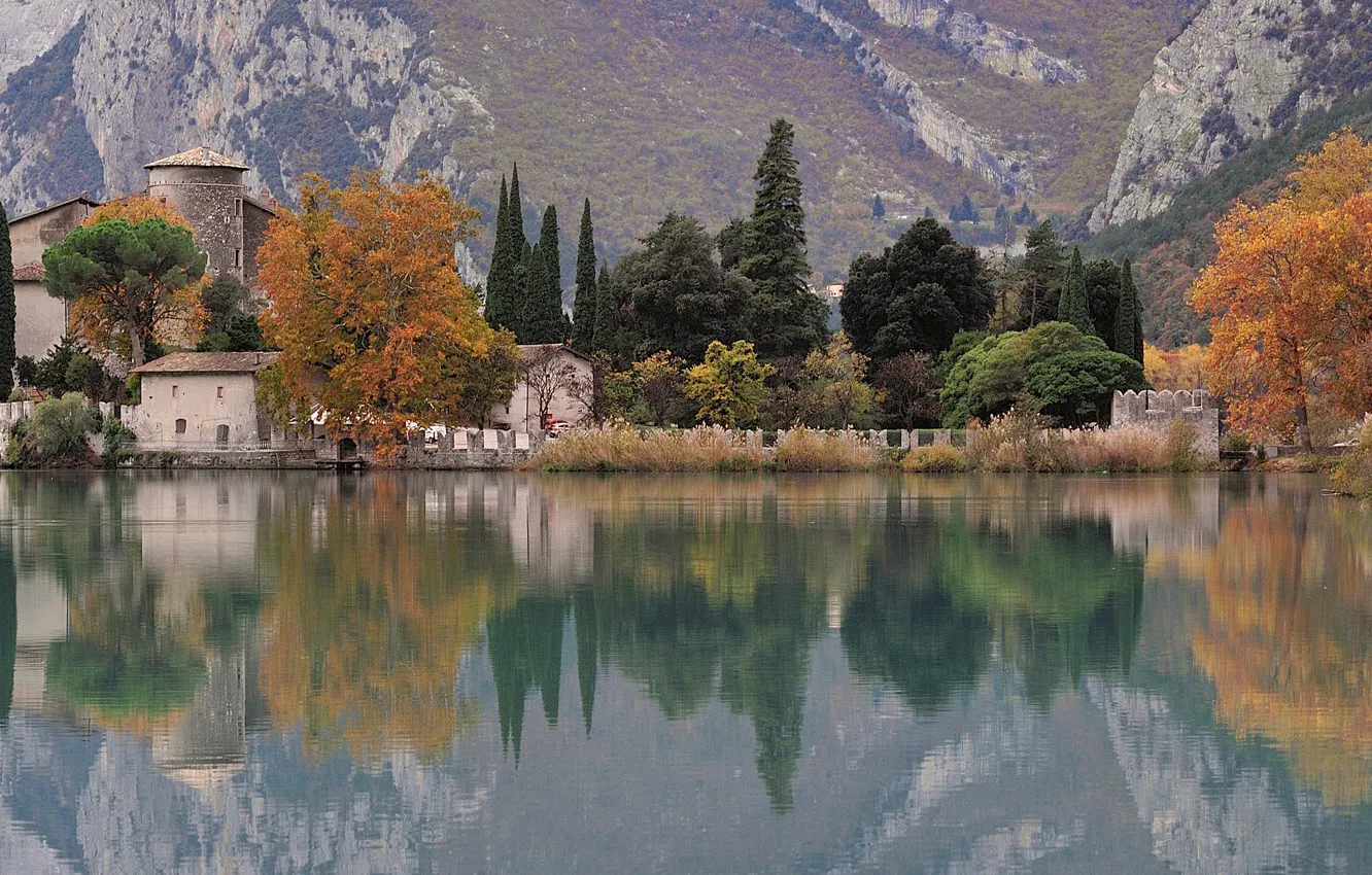 Photo wallpaper autumn, lake, castle, Italy