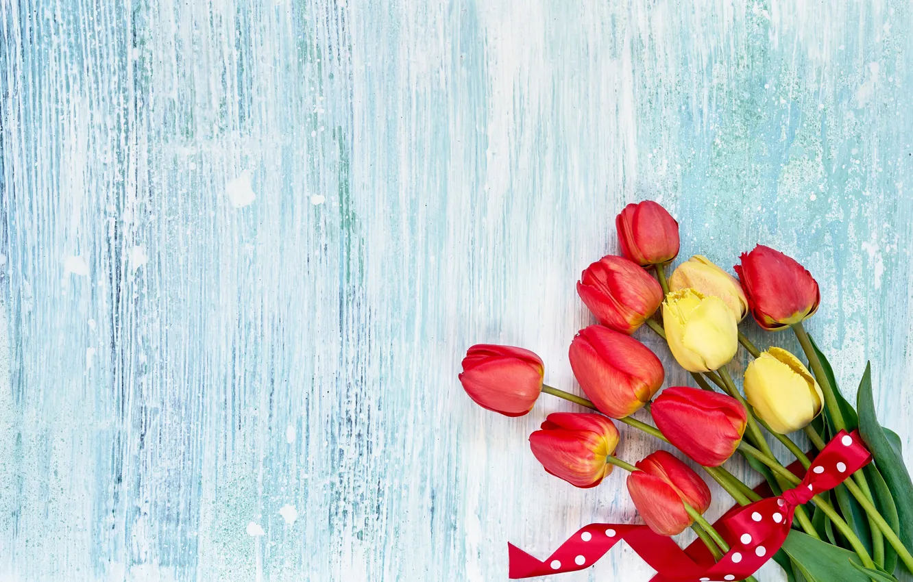 Photo wallpaper flowers, bouquet, tape, tulips, red, red, love, yellow