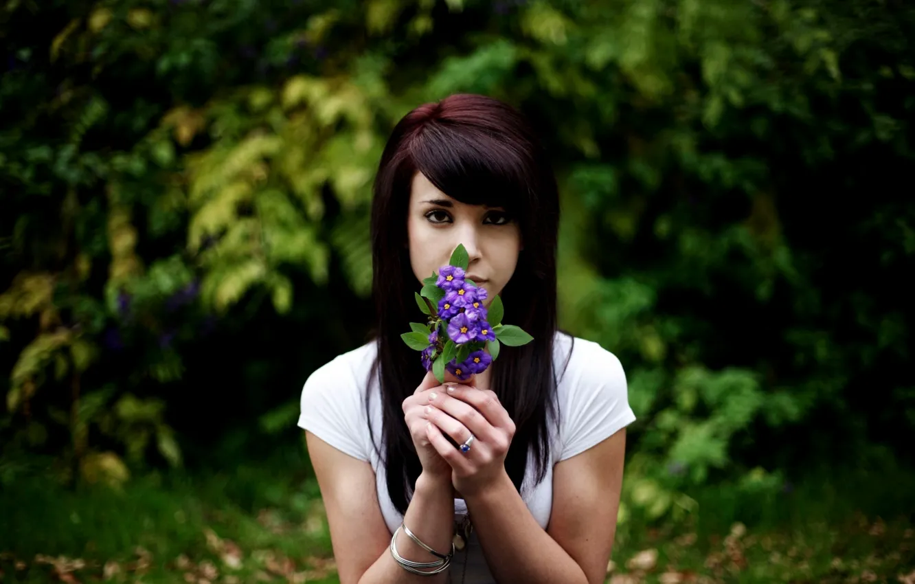 Photo wallpaper flowers, nature, model, brunette